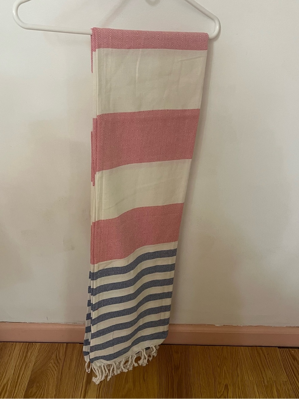 LANE LINEN Cotton Rich Beach Towel- Oversized 39” x 71” NWOT